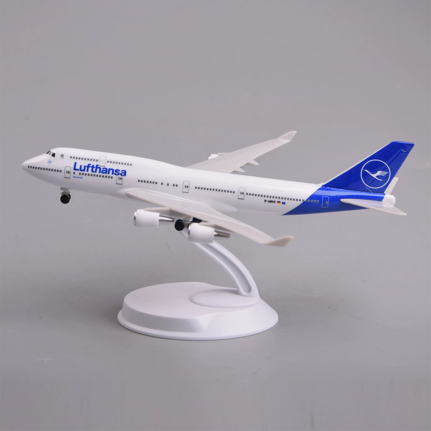 Scale Aircraft 20cm  747 Plane – Model Airplane Plastic Bewertung und Preis