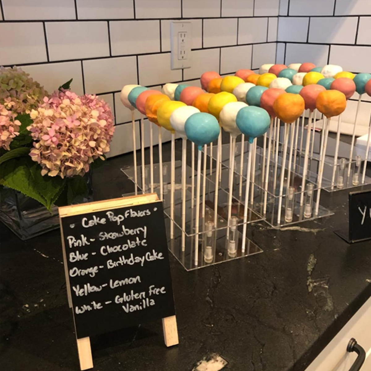 Acrylic Cake Pop Display Stand – Pop Display Shelf Bewertung und Preis